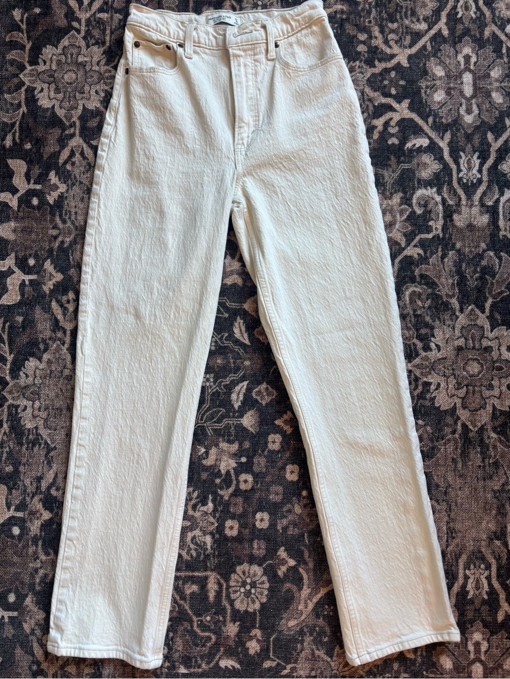 Abercrombie & Fitch Women's Ultra High Rise Straight Jeans - White